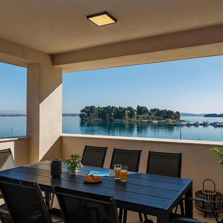 Dalmacija 아파트 프레코