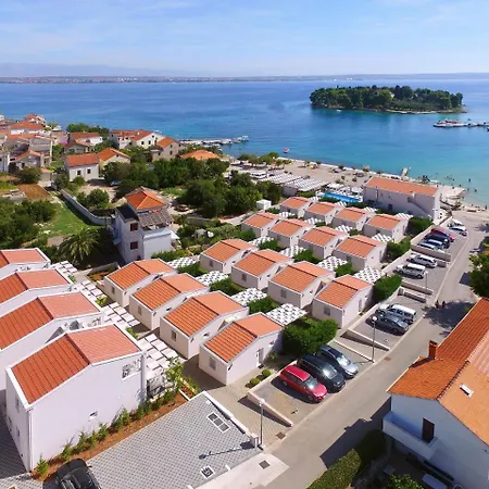 Lägenhet Dalmacija *