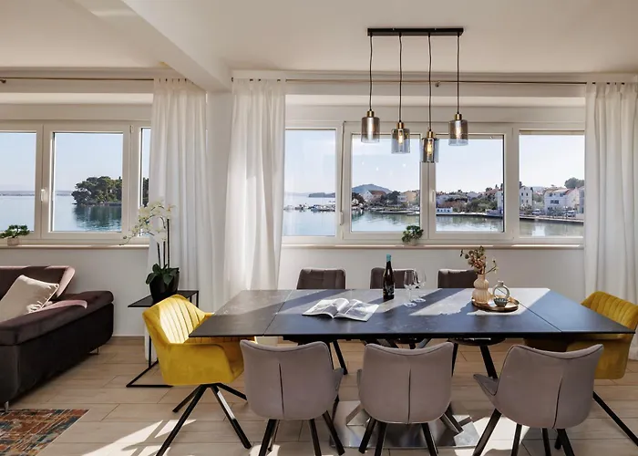 Dalmacija Apartment *